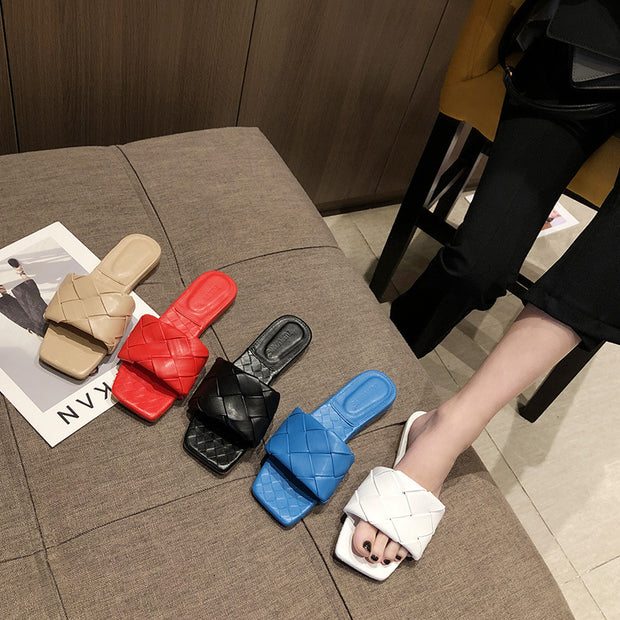 Flat woven mules